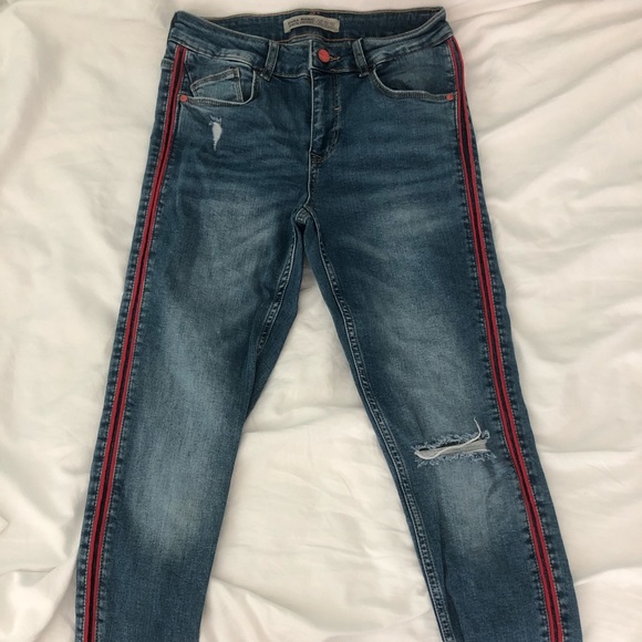 🌟SOLD🌟 Zara Basic Red Stripe Skinny Jeans - Picture 3 of 7